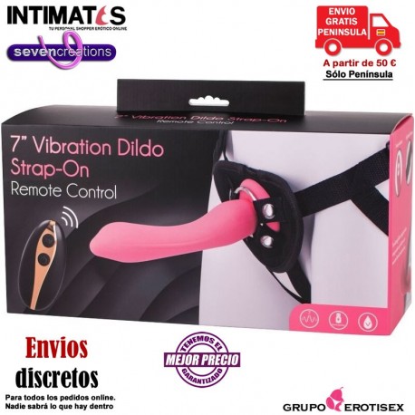 Arnés con dildo vibrador de 185mm · Seven Creations, que puedes adquirir en intimates.es "Tu Personal Shopper Erótico Online" 