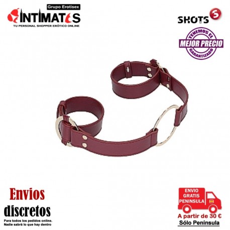 Luxurious and Fashionable Handcuff With Connector - Burgundy · Ouch! Halo, que puedes adquirir en intimates.es "Tu Personal Shopper Erótico"