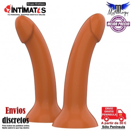 Rune-Royal 170mm · Consolador para el arnés en acabado bronce · Mythology, que puedes adquirir en intimates.es "Tu Personal Shopper Erótico", que puedes adquirir en intimates.es "Tu Personal Shopper Erótico"