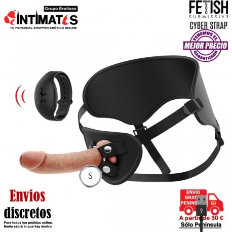 Arnés con consolador 175mm y control remoto Watchme · Cyber Strap , que puedes adquirir en intimates.es "Tu Personal Shopper Erótico"