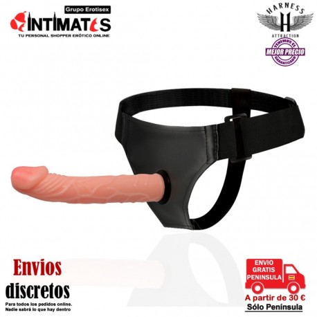Jackson · Arnés con pene realístico 198mm · Harness Attraction, que puedes adquirir en intimates.es "Tu Personal Shopper Erótico"