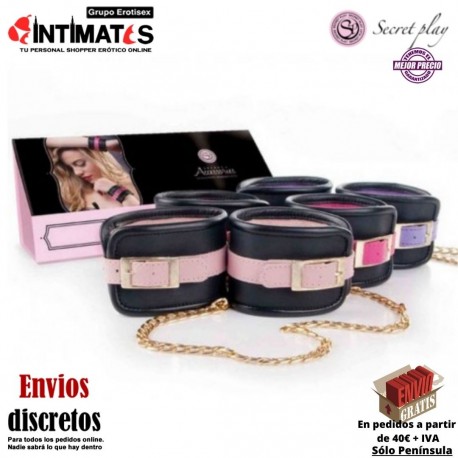 Esposas de cuero natural y metal · Secret Play, que puedes adquirir en intimates.es "Tu Personal Shopper Erótico"